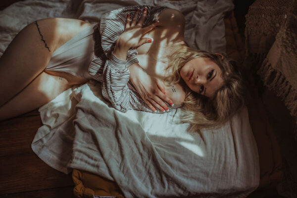 [Lightroom / Capture One] The Boudoir Tones – Gói Preset 37 Tone Màu Của Sự Quyến Rũ (xmp/acr, costyle) B31N14