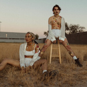 G-Presets - From the Daisies – Gói preset mang sắc màu cổ điển tạo nên những câu chuyện lãng mạn (xmp/acr) O53V32 18 g presets from the daisies goi preset mang sac mau co dien tao nen nhung cau chuyen lang man 5