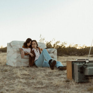 G-Presets - From the Daisies – Gói preset mang sắc màu cổ điển tạo nên những câu chuyện lãng mạn (xmp/acr) O53V32 21 g presets from the daisies goi preset mang sac mau co dien tao nen nhung cau chuyen lang man 8