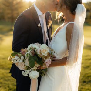 Gói 10 Preset Màu Sắc Tự Nhiên Mộc Mạc và Mềm Mại (xmp/acr) M44I94 20 goi 10 preset mau sac tu nhien moc mac va mem mai 12