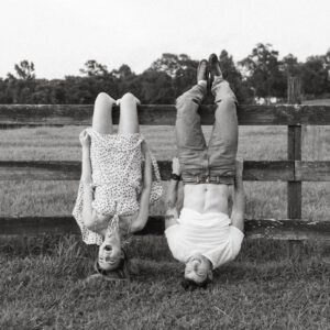 Katie Bertagnolli - Like Yesterday – Bộ Preset Màu Phim Ấm Áp Hoàn Hảo Cho Ảnh Chân Dung (xmp/acr) A48B28 14 katie bertagnolli like yesterday bo preset mau phim am ap hoan hao cho anh chan dung 6