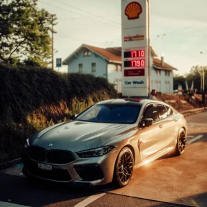 2021 THE HOLY GRAIL V2 (15 PRESETS BUNDLE!) – Gói preset tone màu xanh lá cây và màu cát phong cách (xmp/acr) B44L14 21 mike crawat 2021 the holy grail v2 presets desktop nencyha.com 4