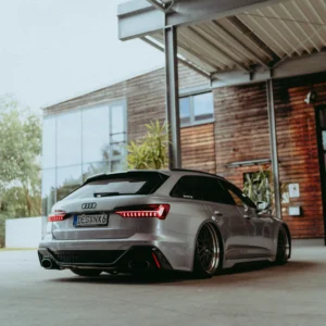 Mike Crawat 2024 35mm Film Look Presets *NEW* – Gói preset hoài cổ của phim 35mm dành cho ảnh về xe hơi - ô tô - thiên nhiên - chân dung (xmp/acr, dng) K43L55 27 mike crawat 2024 35mm film look presets nencyha.com 5