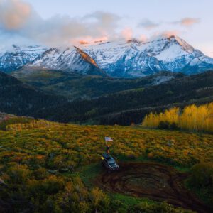 Roam Lightroom Preset Pack – Gói Preset Gói Màu Phim Mang Sắc Màu Trải Nghiệm Của Mỗi Cung Đường Mỗi Chuyến Đi (xmp/acr) G40R34 6 nencyha.com johny roams the roam collection 11