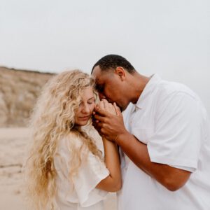 dc effortless pack karra leigh x dawn charles goi preset tone mau nhe nhang danh cho nhiep anh cuoi va chan dung4