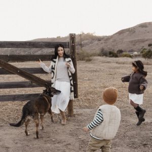 G-Presets - Nicole Kirshner Presets – Gói Preset Mang Sắc Màu Ấm Áp Lãng Mạn và Sạch Sẽ (xmp/acr, dng) N58L06 10 g presets nicole kirshner presets goi preset mang sac mau am ap lang man va sach se 2