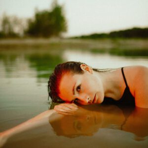 The Classic Presets - Classic ECN-2 2025 (Lightroom Preset) – Bộ Sưu Tập Preset Màu Film Mang Nhiếp Ảnh Analog Hiện Đại 2025 (xmp/acr, profiles, atn) V63T77 9 the classic presets classic ecn 2 2025 lightroom preset bo suu tap preset mau film mang nhiep anh analog hien dai 2025 0