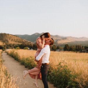 G-Presets - Grace Troutman - Golden — Bộ sưu tập preset màu vàng óng ấm áp tinh tế và mềm mại (xmp/acr, mp4) M101V28 10 g presets grace troutman golden bo suu tap preset mau vang ong am ap tinh te va mem mai 0