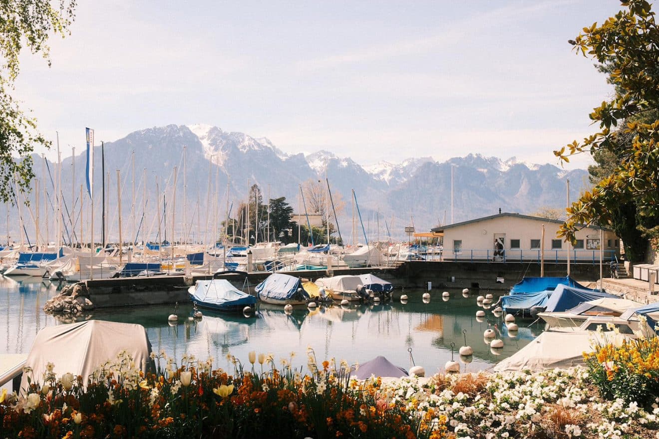 Fujifilm Simulations - Classic Cuban Neg — Gói Preset mô phỏng chân thực chất phim âm bản cổ điển nổi tiếng của Fuji (xmp/acr, dng) G109Y68 4 fujifilm simulations classic cuban neg goi preset mo phong chan thuc chat phim am ban co dien noi tieng cua fuji2